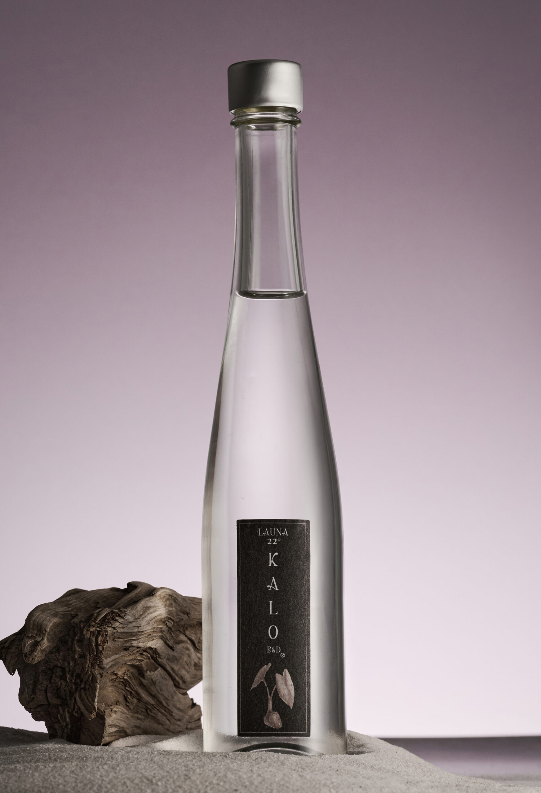 ”Launa” 甕熟成・黒麹 22° 2023年